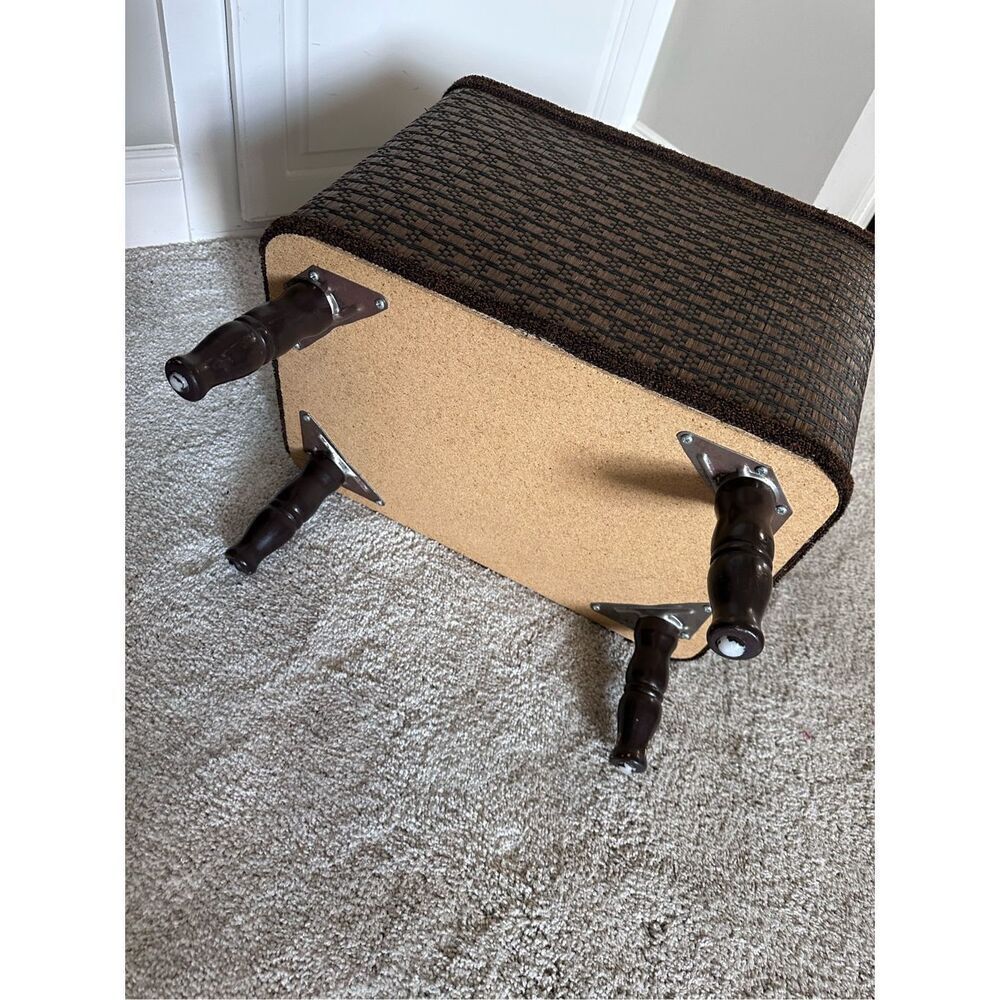 Vintage Redman wicker sewing bench - Picture 10 of 10